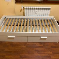 Letto singolo con rete