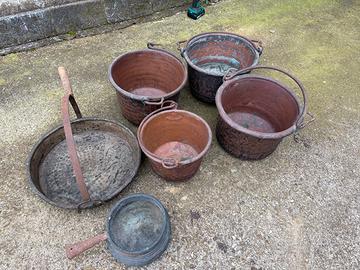 Paioli / pentole / tegami in rame antichi