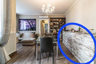 Mobili arredo sala Chateau d'ax