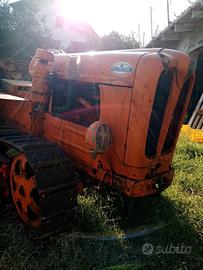 TRATTORE AGRICOLO 