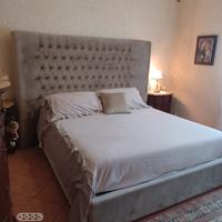 Letto matrimoniale in velluto capitonne