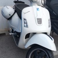VESPA GTS 300 SUPER - 2008