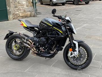 MV Agusta Brutale Dragster 800 RR