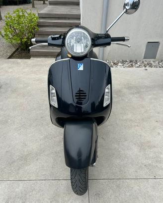 Vespa Granturismo 125 L