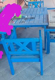 tavolo da giardino con sedie