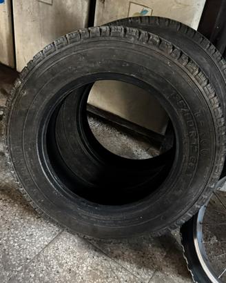 Pneumatici 135/80 R12 per Fiat 500 e 126 d’epoca