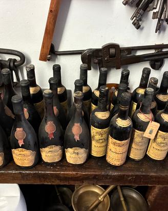 Bottiglie vino , varie annate e produttori