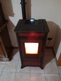 Stufa a pellet ravelli rv 80. 