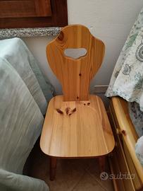 Coppia di camerette in legno massello