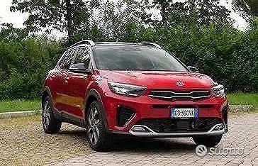 Ricambi garantiti kia stonic 2022