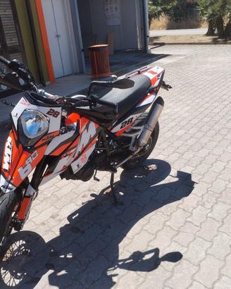 KTM 690 SM 2009