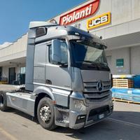 B318-Trattore stradale Mercedes Actros 18.42