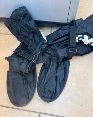 Scarpe antipioggia moto