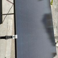 2 Pannelli solari rigidi da 400 W EcoFlow .