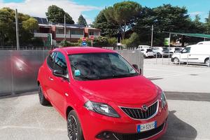 Lancia Ypsilon 1.0 FireFly 5 porte S&S Hybrid Ecoc