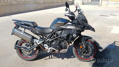 Benelli TRK 502X