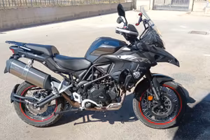 Benelli TRK 502X