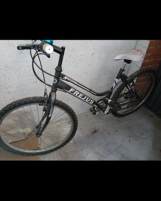 mountain bike ragazza ruota 22pol.