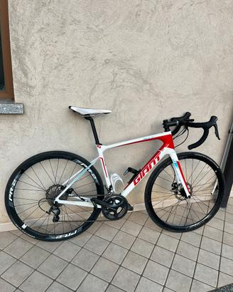 Giant Defy Advance Carbonio M