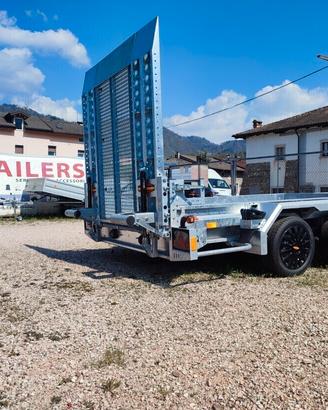 Carrello rimorchio auto trasporto macchinari