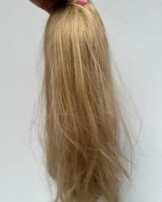 Coda capelli veri colore biondo chiaro