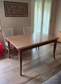 Tavolo in marmo rosa 140 x 95 cm