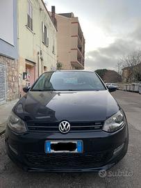 VOLKSWAGEN Polo 5ª serie - 2010