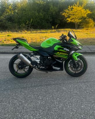 Kawasaki Ninja 400