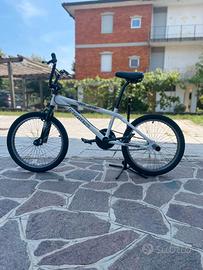 Bici BMX Decathlon