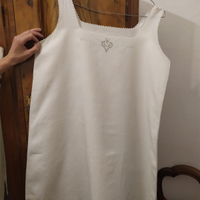 Canotte da donna ricamate a mano