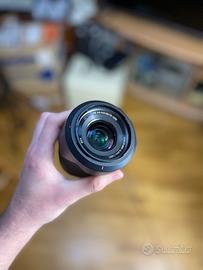 Sony FE 28-70mm F3.5-5.6