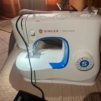 Macchina da cucire SINGER
