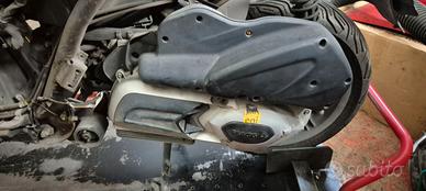 Motore Piaggio mp3   300 yourban  /vespa 300 gts