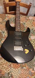 chitarra elettrica Yamaha erg 121