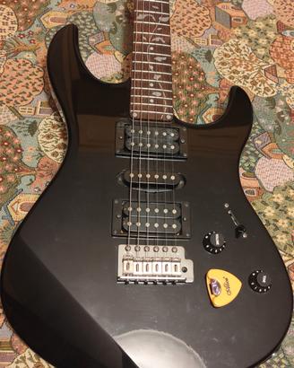 chitarra elettrica Yamaha erg 121