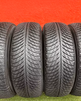 205 60 16 Gomme Invernali 2025 Michelin 205 60R16
