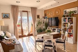 Appartamento 5 locali a 500 mt dal mare