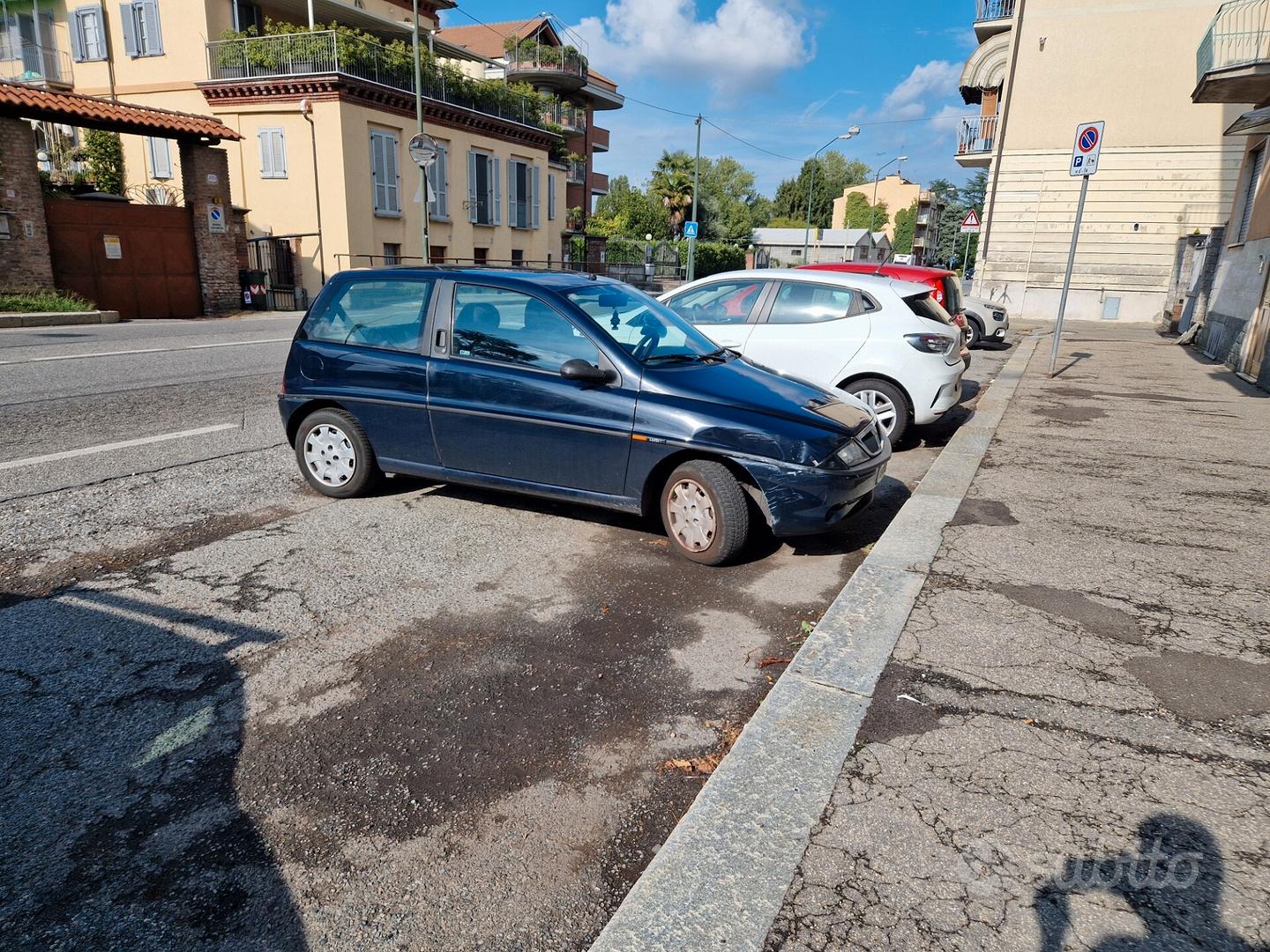 Lancia Y 1999 photo 2
