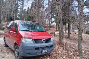 furgone volkswagen transporter