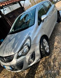 Opel corsa GPL appena rinnovato 