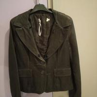 Giacca in pelle trapuntata verde militare nuova.