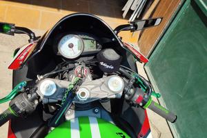 Kawasaki ninja zx-6r 