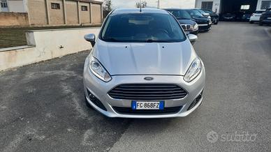 Ford Fiesta 1.5 TDCi 75CV 5 porte Titanium neopate