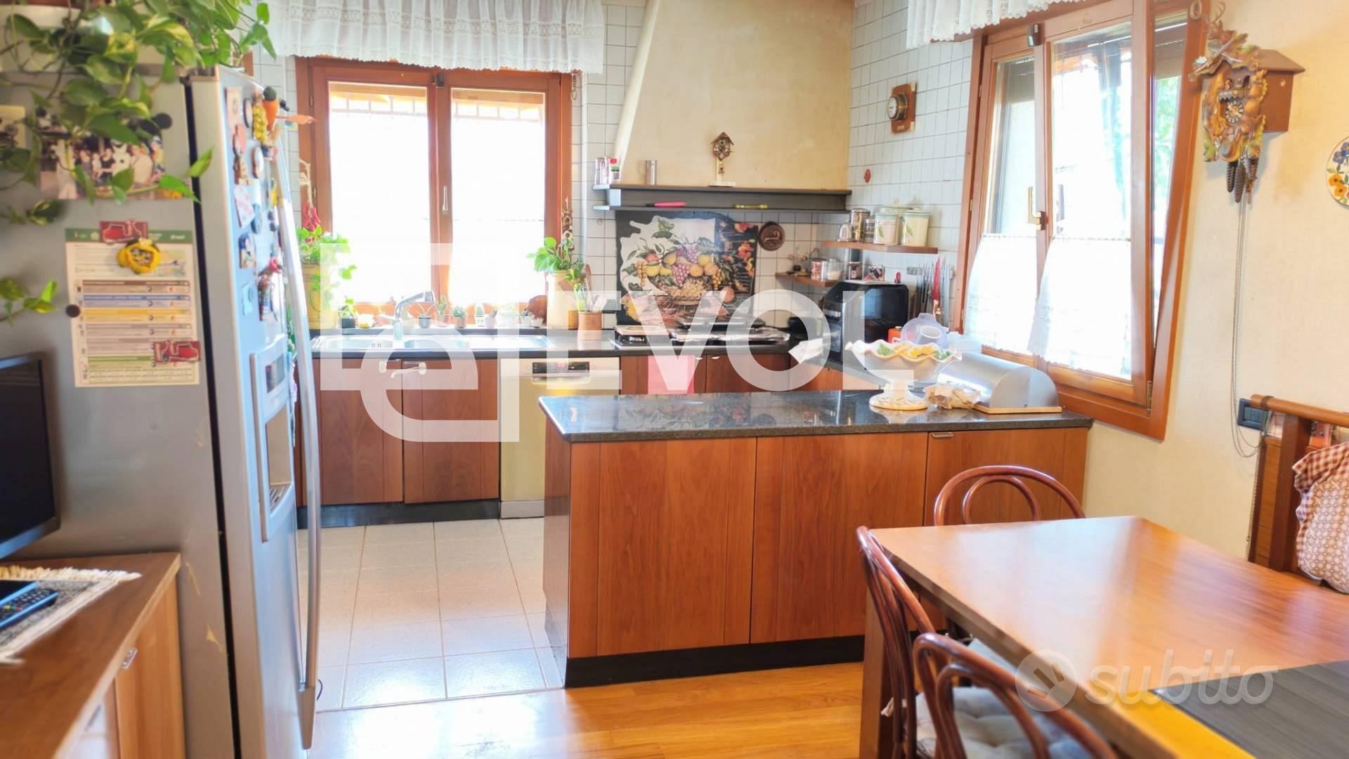 Casa – Udine, San Domenico / San Domeni, Villaggio del Sole - Altro