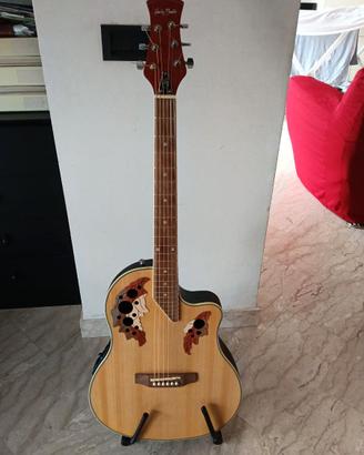 Chitarra elettroacustica roundback