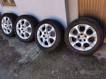 Pneumatici auto