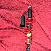 Ammortizzatore regolabile per moto motard 50