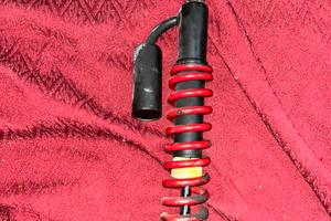 Ammortizzatore regolabile per moto motard 50