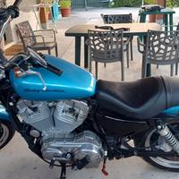 Harley-Davidson Sportster 883 - 2011