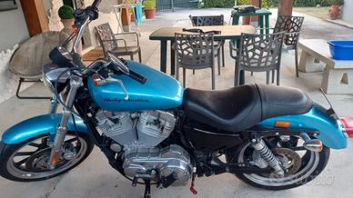 Harley-Davidson Sportster 883 - 2011